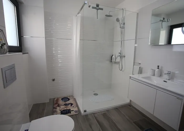 Punta Sol With Jacuzzi 度假居